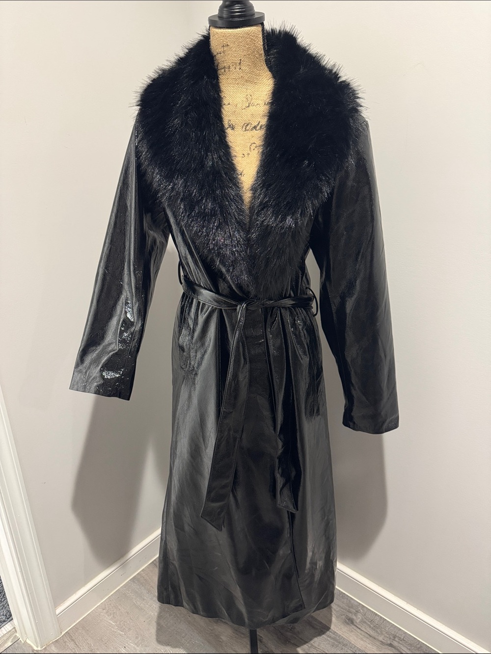 NWT Women’s Angel Wings by Lucy MacGill Trench Coat